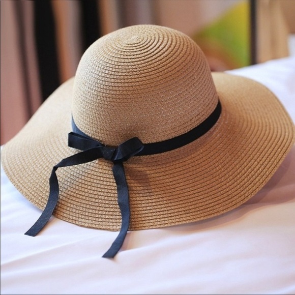 Bohemia wide brim straw floppy hat NWT - Picture 4 of 5
